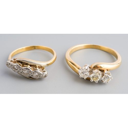 80 - An 18ct yellow gold and diamond three-stone ring, estimated total diamond weight approx 0.45ct, size... 