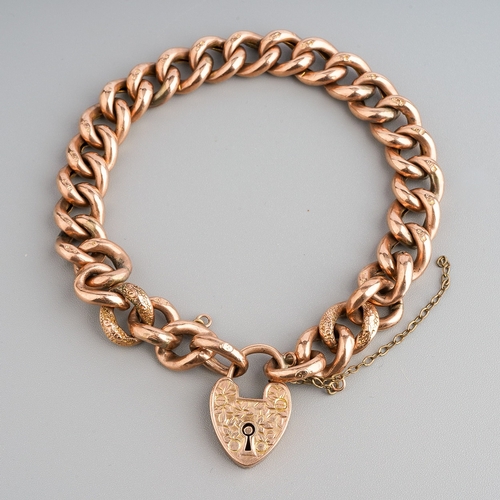 95 - 9ct gold link bracelet with heart lock. Etched rose detail to every second link and lock. Gross weig... 