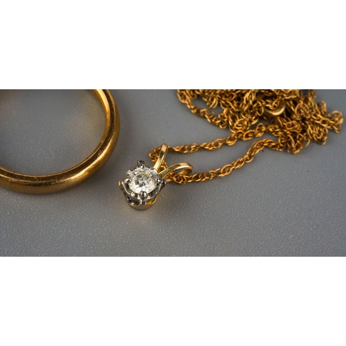 104 - Two 9 ct gold wedding bands, further 9 ct gold ring and a 9 ct gold chain. Gross weight 7.1g