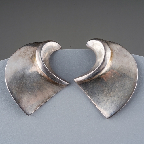 160 - GEORG JENSEN. Two pairs of Danish  George Jensen silver clip on earrings, one stamped Georg Jensen, ... 