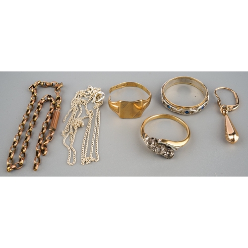 177 - Collection of gold items to include 9 ct gold 3 stone ring,  9 ct diamond and sapphire eternity ring... 