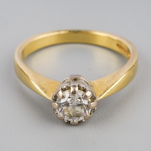 195 - An 18ct gold diamond single stone ring, set with a round brilliant cut diamond, estimated diamond we... 