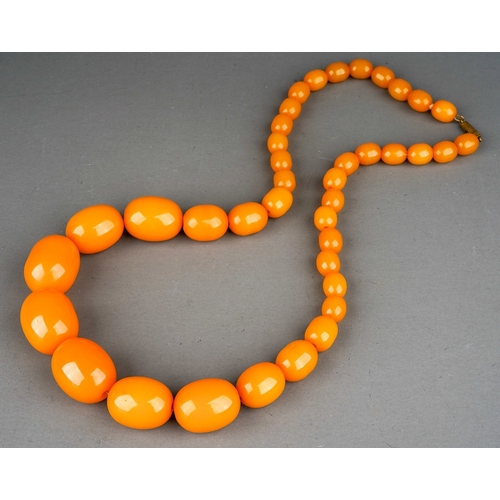 198 - Bakelite Amber Butterscotch Necklace with Barrell clasp weight 89 grams