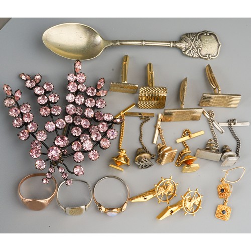 202 - 9 ct gold signer ring (5g), white metal signet ring, silver Rolls Royce stud, opal dress ring, etc