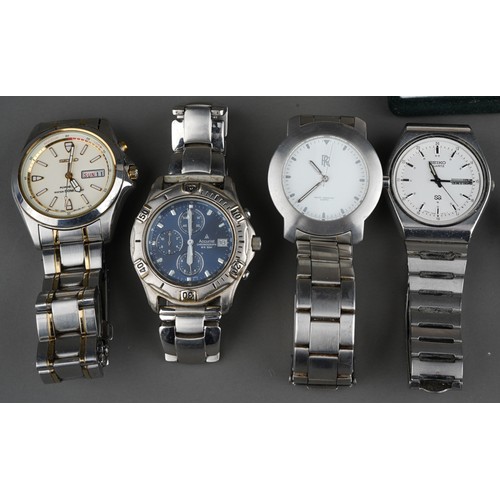 221 - Collection of men's vintage watches to include a Rolls Royce , Seiko Kinetic, Seiko quartz and an Ac... 