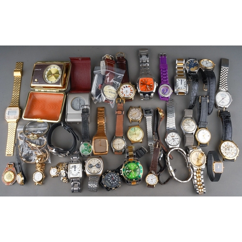 237 - None working assorted quartz and mechanical watches including Timex, Citizen, Seconda, Oris, systema... 