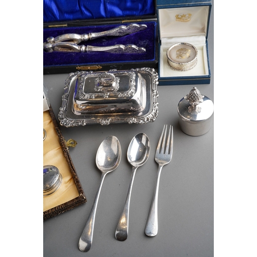 264 - A small group of hallmarked silver and a parcel of cased and loose plated cutlery and hollow ware, e... 