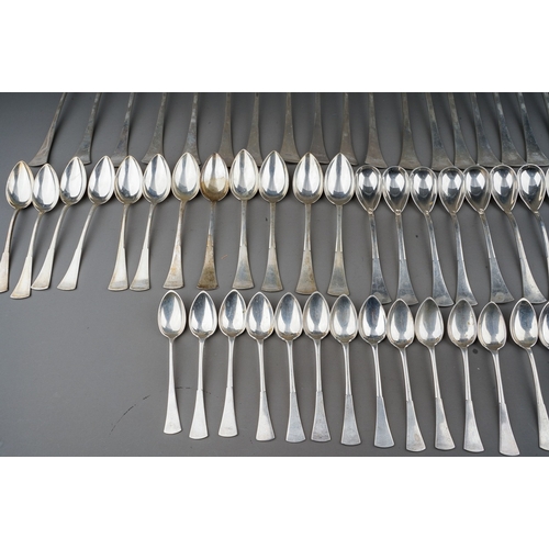 270 - An early 20th Century Austrian 800 standard post 1922 silver twelve place flatware service to includ... 