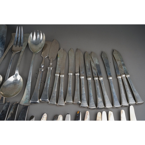 270 - An early 20th Century Austrian 800 standard post 1922 silver twelve place flatware service to includ... 