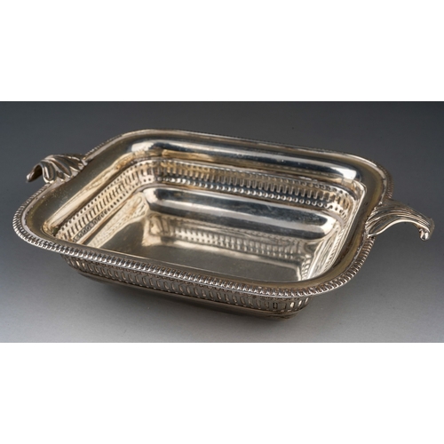 280 - A George VI silver butter dish, stylised shell handles above reticulated border, hallmarked by Israe... 