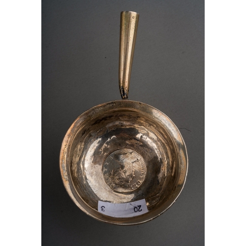 290 - A collection of silver to include: Modern oblong shaped presentation dish, embossed with a large clu... 