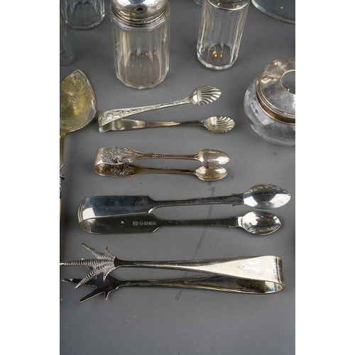 293 - Six various late 19th Century silver mounted glass toilet / travelling case bottles and a single bot... 