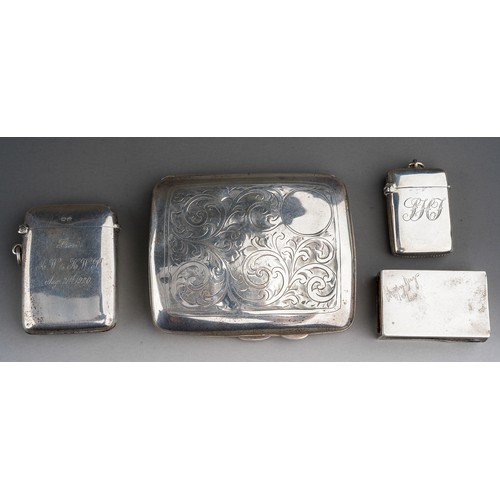 294 - A group of early 20th Century silver to include: engraved cigarette case, gilt interior, hallmarked ... 