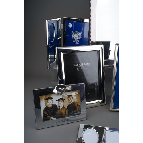 307 - A collection of Modern silver plate photograph frames mainly 