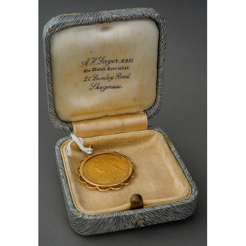 316 - A Victorian 1898 sovereign, in a 9ct yellow gold pendant mount, gross weight approx 9.6g