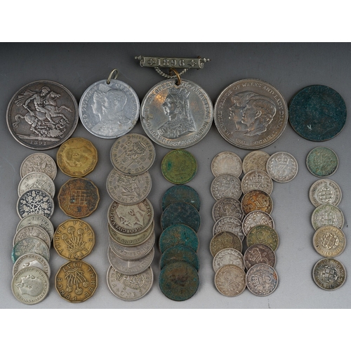 326 - Assorted Victorian and later coins to include: Victorian crown 1891; George VI six pence coins, thre... 