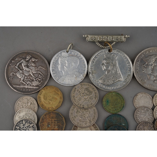 326 - Assorted Victorian and later coins to include: Victorian crown 1891; George VI six pence coins, thre... 