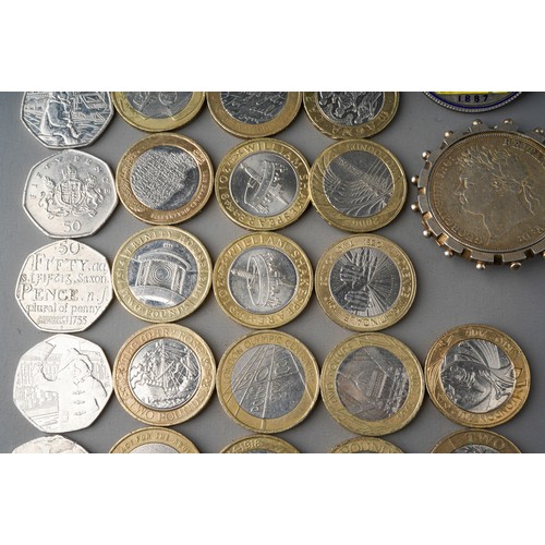 343 - 1822 King George IV 'Tertio' silver five shillings crown coin in silver mounts. Minted in 1822 of st... 