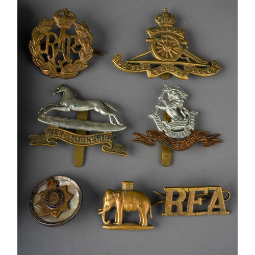 392 - Collection of Cap badges including The West Riding, RAF, Royal Artillery, West  etc