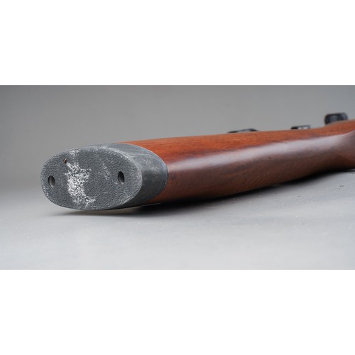 393 - A Modern Cometa Mod 300-S .22 Air Rifle Cal 5,55/.22 (21-V1 12538-06) air rifle with scope, with sle... 