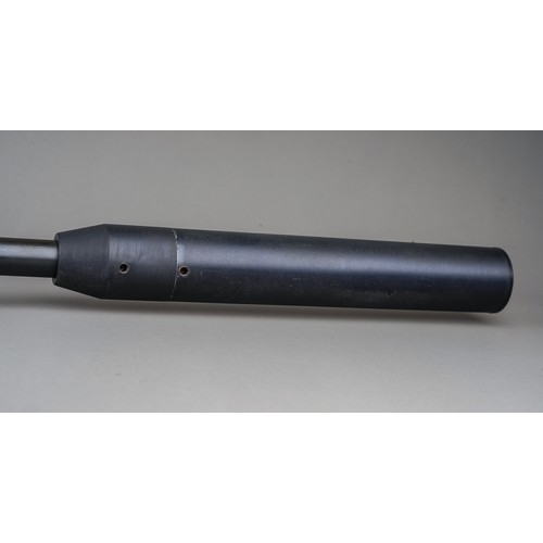 393 - A Modern Cometa Mod 300-S .22 Air Rifle Cal 5,55/.22 (21-V1 12538-06) air rifle with scope, with sle... 