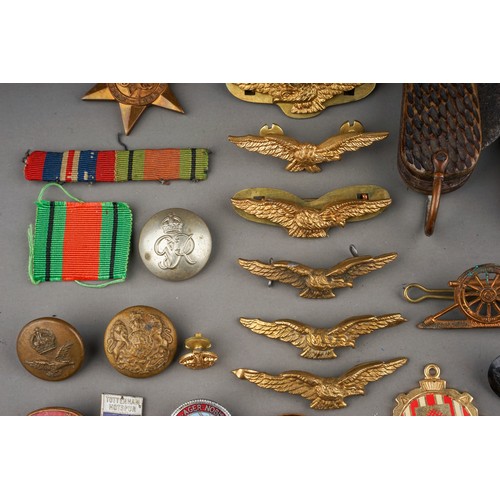 427 - Assorted lot to include: WWI Dopp Z c\92 brass fuse; H & W H.Z.1 160 brass fuse together with variou... 