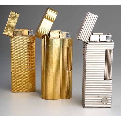 465 - Three Dunhill lighters, including 33180, 27126 and D42785 (3)