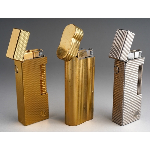 465 - Three Dunhill lighters, including 33180, 27126 and D42785 (3)