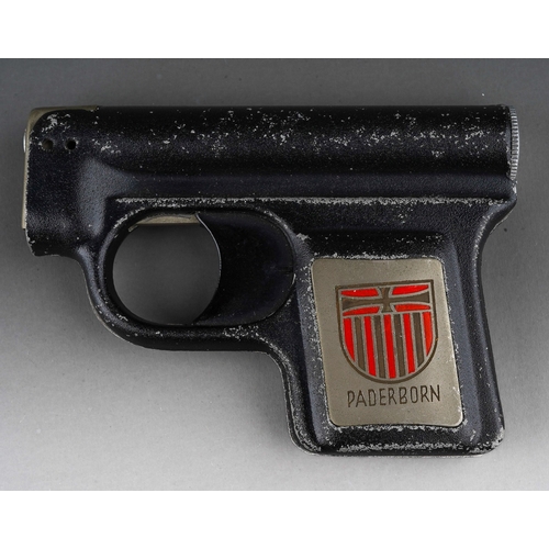 498 - A vintage Paderborn cigarette lighter in the form of a small pistol, length 9cm