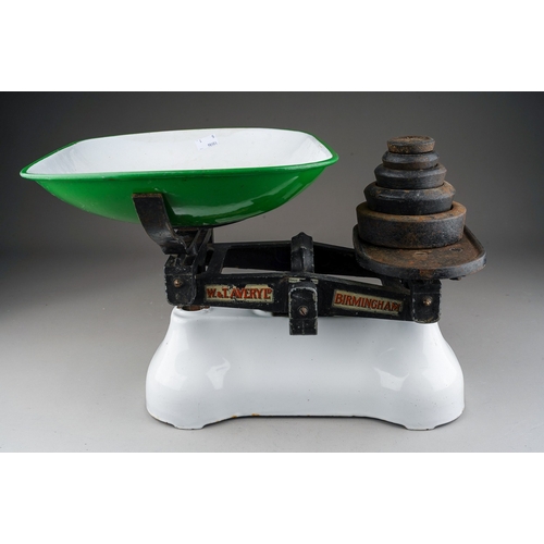 521 - Avery scales with white enamel base, weights and green and white enamel basin