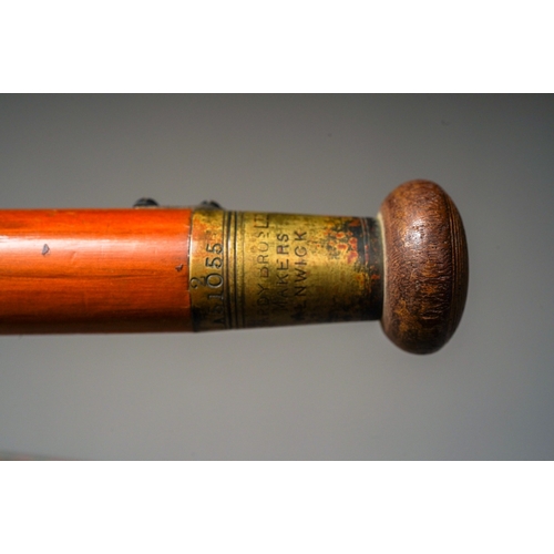 535 - An early 20th Century Wesley Richards brass bound spilt cane three piece fly fishing rod, approx 114... 