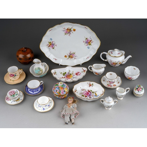 581 - A group of miniature china tea wares, etc, including a Royal Crown Derby tea for one set on tray, a ... 