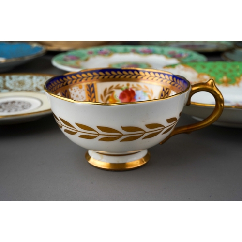 668 - Assorted early 20th Century Paragon mainly double warrant china to include: Yellow and gilt 56591/3 ... 