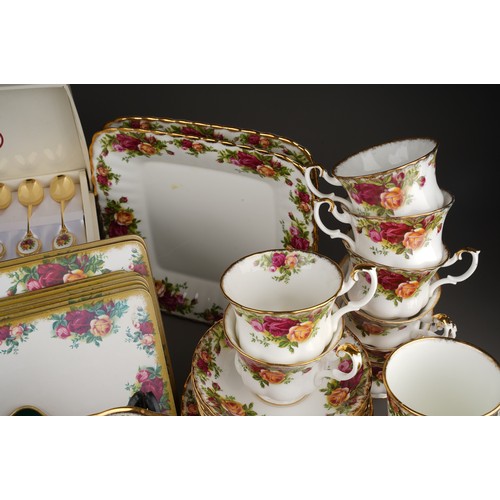 725 - An Extensive collection of Royal Albert 