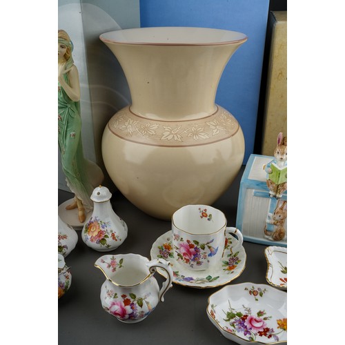 729 - Assorted ceramics to include: Royal Crown Derby 