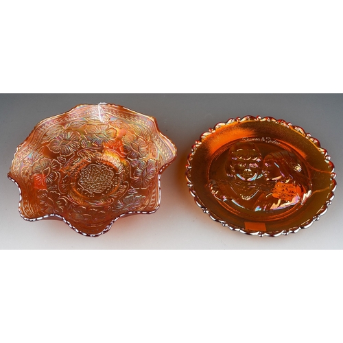 826 - Two 20th century American orange Carnival glass pieces from the Fenton factory, comprising a wavy ri... 