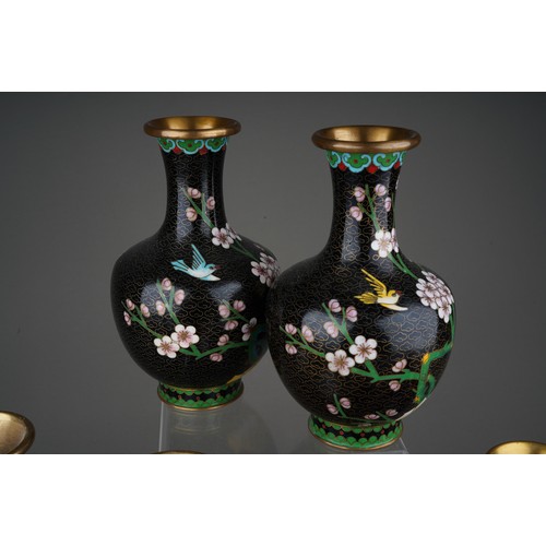 892 - Four pairs of cloisonne  vases, 2 on wooden stands, average size 15 cm tall