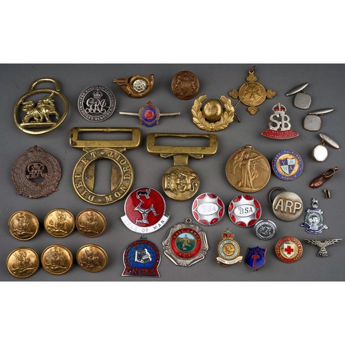 390A - A small quantity of military badges, buttons, etc and a small quantity of other pin badges, medallio... 