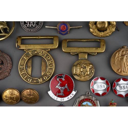 390A - A small quantity of military badges, buttons, etc and a small quantity of other pin badges, medallio... 