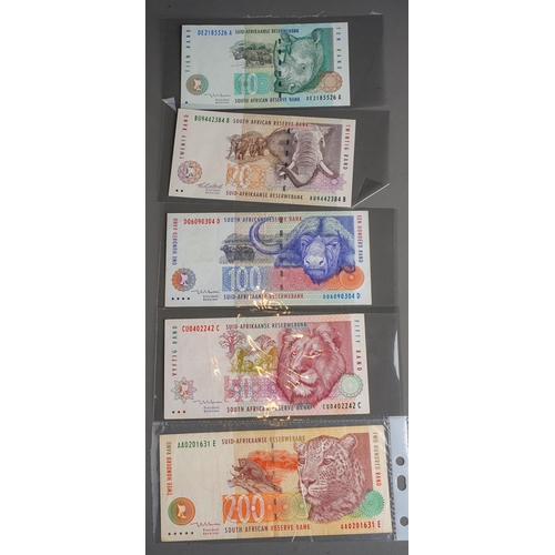 330 - Five South African Reserve Bank banknotes, comprising 200, 100, 50, 20 and 10 rand denominations (5)