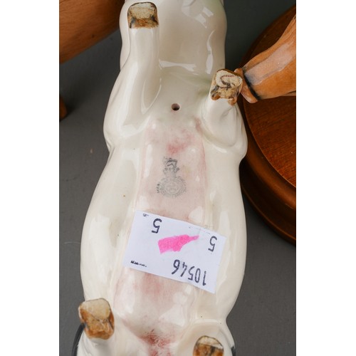 370 - Three Beswick and two Royal Doulton figures of pigs, comprising a Royal Doulton Tamworth Pig DA215, ... 