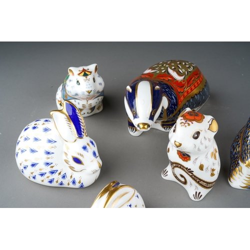 413 - 10 Royal Crown Derby paperweights to include Panda (10.5 cm, gold stopper), Frog Hop (6.5 cm, gold s... 