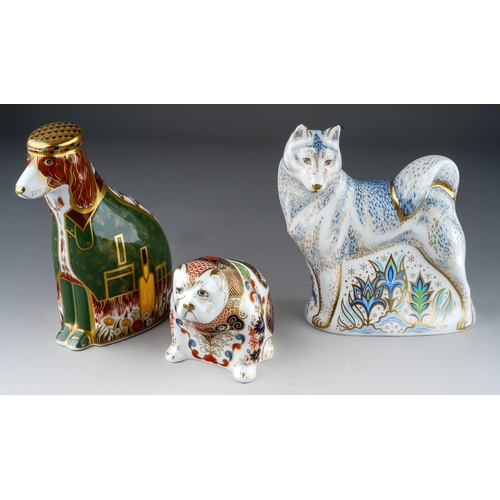 414 - 3 Royal Crown Derby paperweights to include Husky ( gold stopper) together with English Spaniel Geor... 