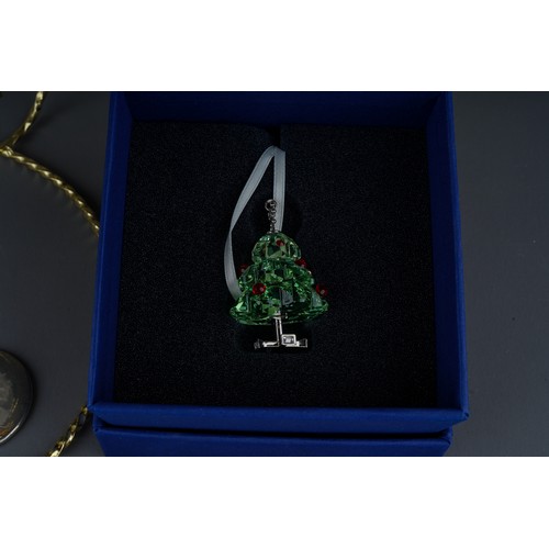 449 - Swarovski - 2013 bauble on stand, boxed duck with surfboard ( board not present but duck and sunglas... 