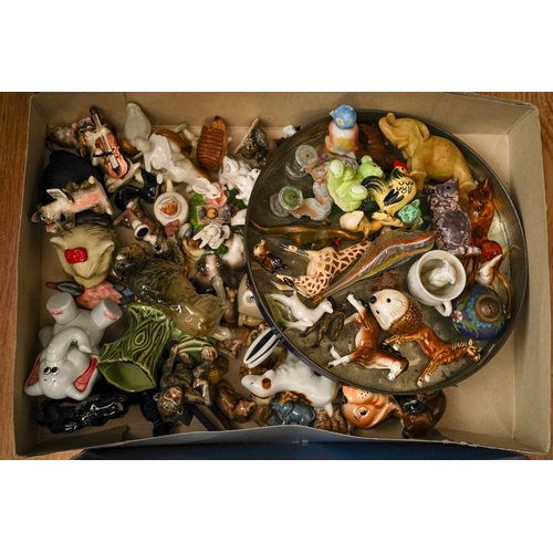 526 - Assorted ceramics / China to include Wade style animals, small figures, Souvenir ware and one box of... 