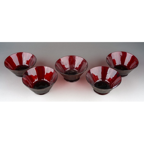 543 - A set of five ruby glass sundae bowls with gilt speckled finish (5)