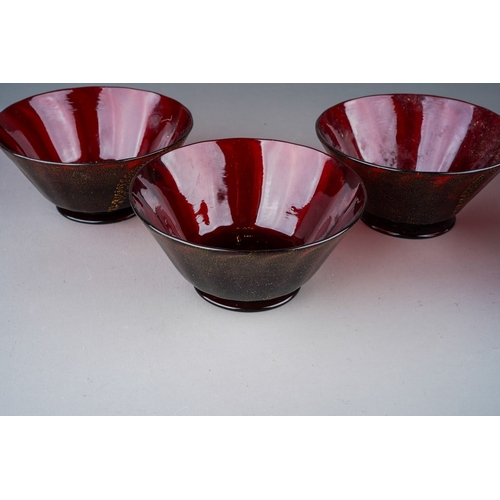 543 - A set of five ruby glass sundae bowls with gilt speckled finish (5)