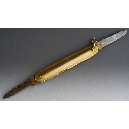 556 - A yellow metal ( marked 14k) mounted fruit knife, blade by George Wostenholm IXL  , the plain body i... 