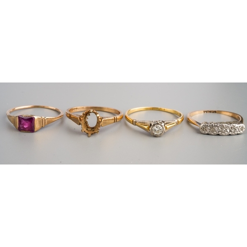 613 - 4 gold rings to include 9 ct and platinum inclusion set one, 9 ct pink stone one, 9 ct unset shank, ... 