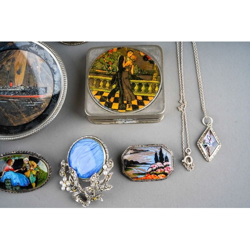 615 - A small collection of silver and plated butterfly wing jewellery and compacts, etc, including a two ... 